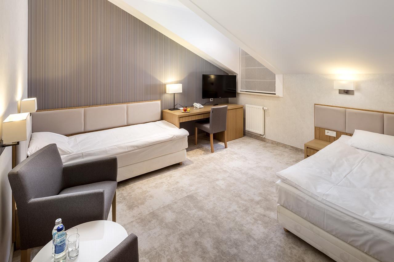 Eva Park Life & Resort 4*